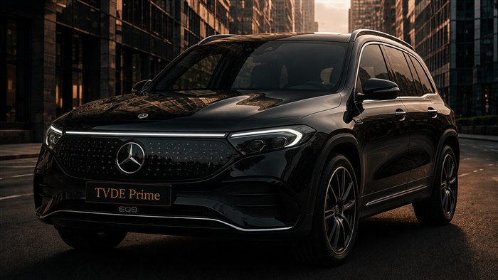 Mercedes EQB, SUV 100% elétrico TVDE Prime, cor preta